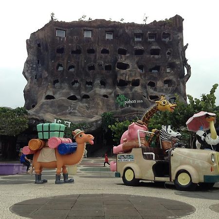 Pohon Inn Hotel 玛琅 外观 照片