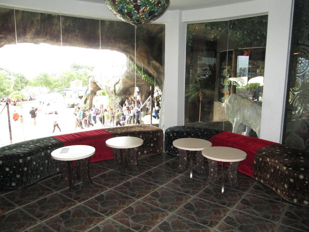 Pohon Inn Hotel 玛琅 外观 照片